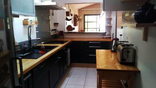 Superbe Villa Au Bord Du Lac Du Moutchic