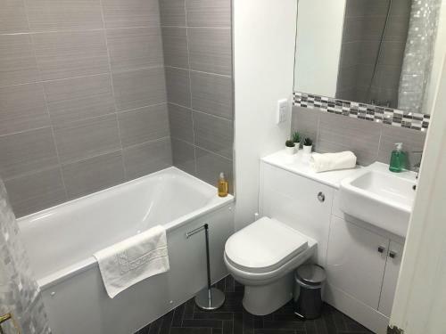 2 Bed Apartment- 33a Saint Leonard