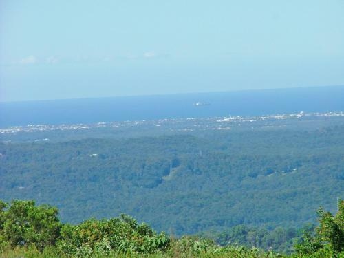 Montville Holiday House