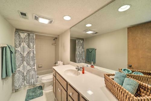 Lovely Beech Mountain Home With Stunning Views!