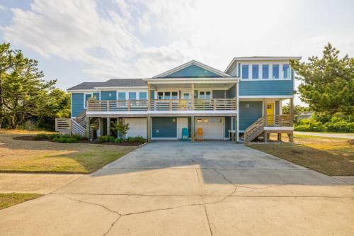 Oceanside Retreat Kh117