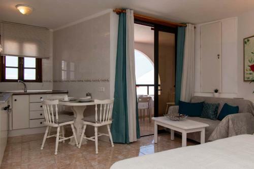 Apartamento Parque Santiago II 269 - Studio With Sea And Pool Views