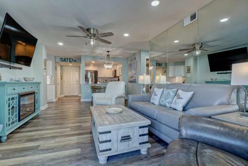 Apartamento 2br 2ba St Regis Resort Oceanfront Pools Views