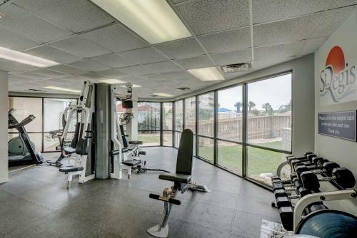 2br Oceanfront Resort With Pools And Views Sleeps 9