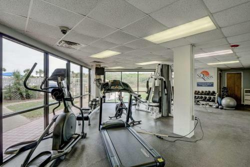 2br Oceanfront Resort With Pools And Views Sleeps 9
