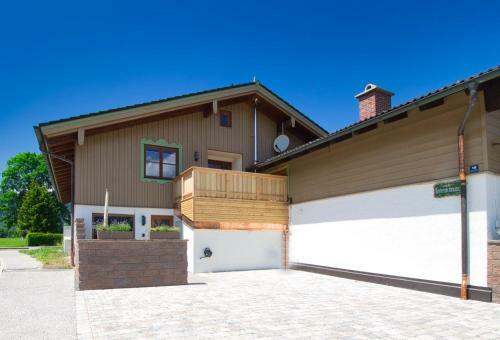 Apartamento Ferienwohnung Hoher G�llblick