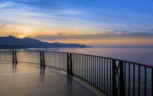 Pool Sea View Apartment Calaceite
