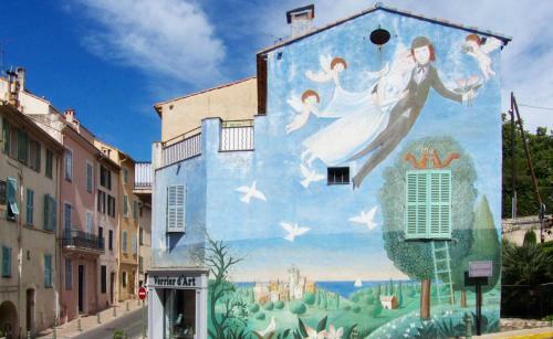 Village House Above Cannes
