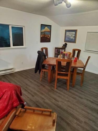 Hostal The Lakeside Overlook - Close To Everything!