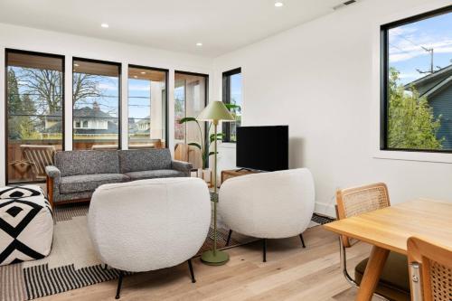 Williams Retreat Unit 1