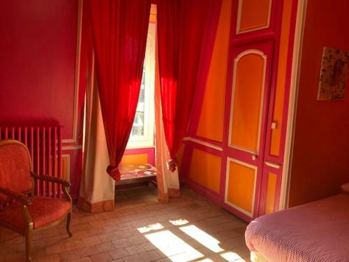 Bed & Breakfast H�tel Du Marquis de Broc