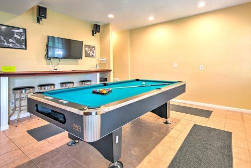 Lake Harmony Townhome With Deck And Gas Grill!