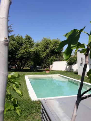 Villa De La Pin�de ,5 Km D'avignon