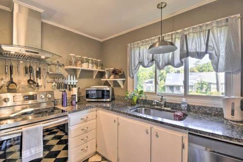 Cute Downtown Conway Home About 20 Min To Beach!