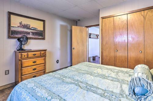 Classic Mountain Home, Half Mi To Main Street