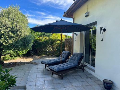 Charming Villa, Tranquillity By The Forest