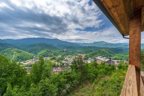 Smoky Mountain High Home