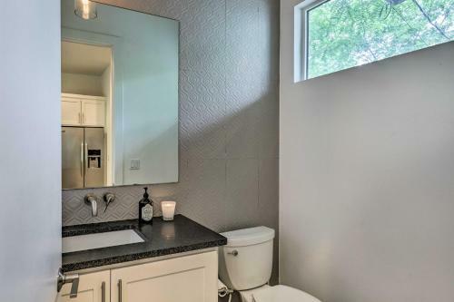 Sunny Austin Abode Proximity To Parks And Dtwn
