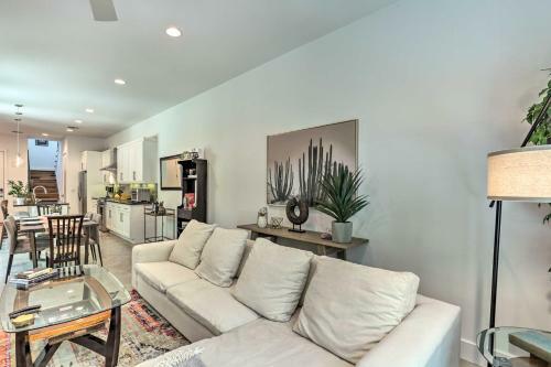 Sunny Austin Abode Proximity To Parks And Dtwn