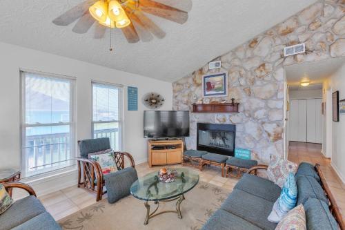 Alsup House In Jamaica Beach Home