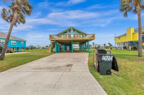 Alsup House In Jamaica Beach Home