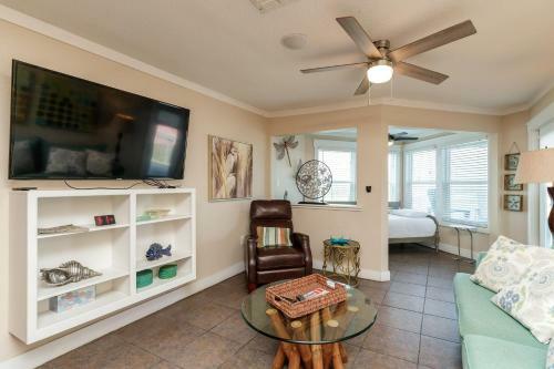 Mustang Island Beach Club 202k