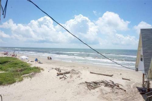 See The Sea - Beachfront