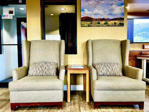 Hotel Cedar Lodge