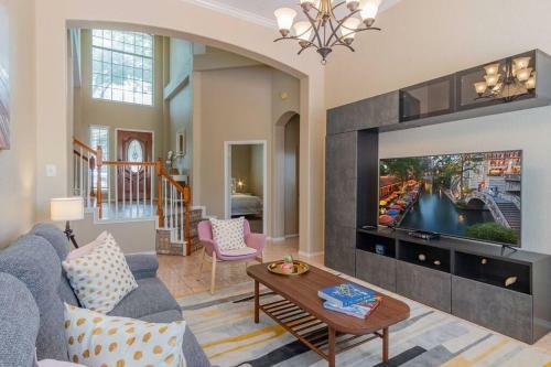 Exclusive And Modern