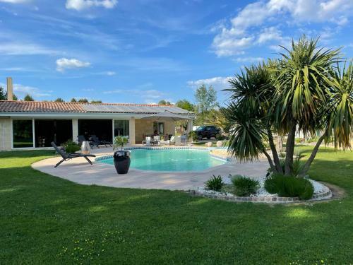 Superbe Villa Avec Piscine