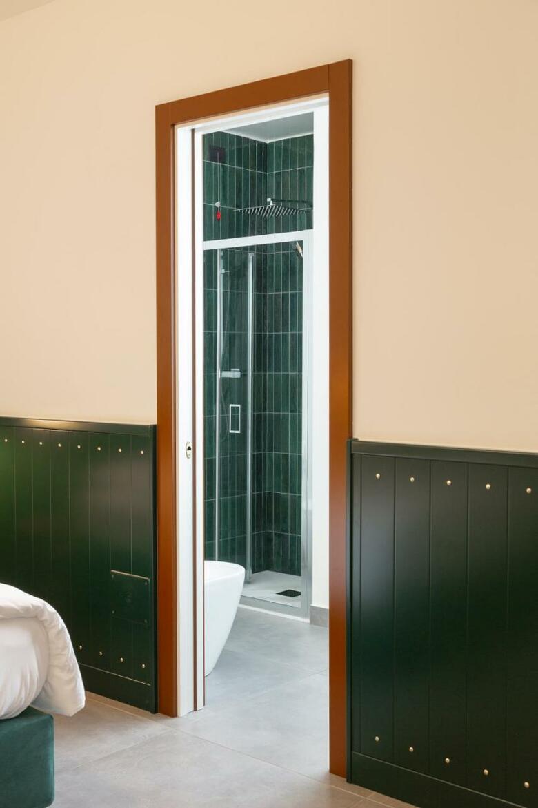 Hotel Ghal�