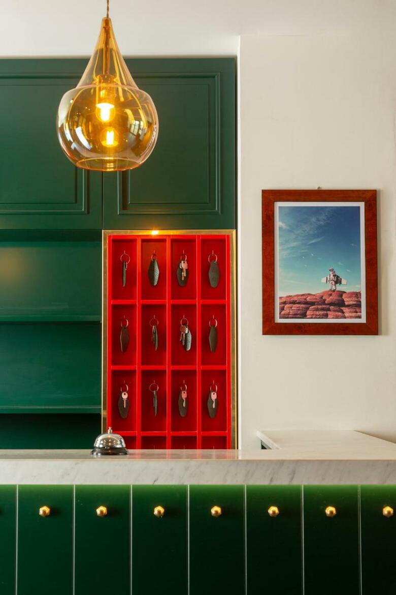 Hotel Ghal�