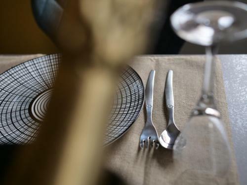 Hostal Room In Studio - Studio Reves Ensables
