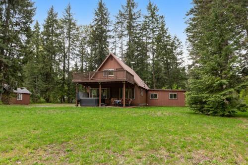 Riverfront Retreat At Lavender Lake