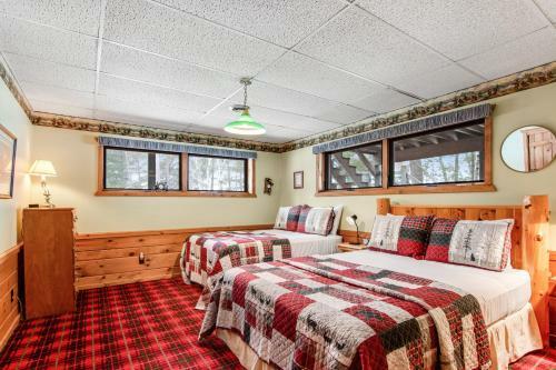 Sailor's Point Lodge