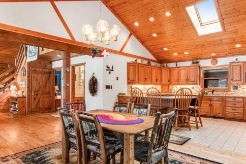 Sailor's Point Lodge