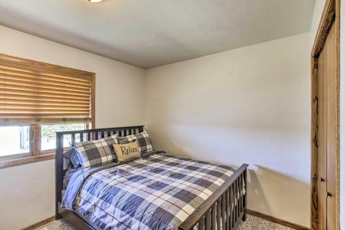 Bright Cecil Home With Boat Dock And Lake Access!