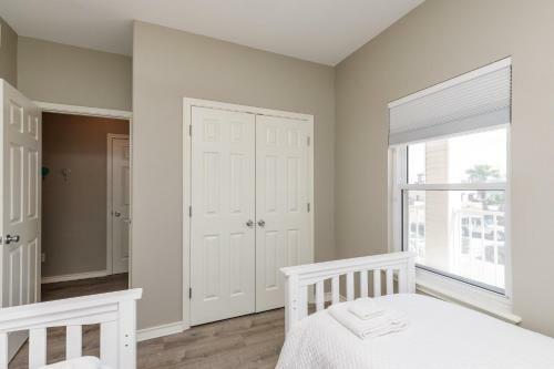 Bayside Beauty Ccca9k By Padre Escapes