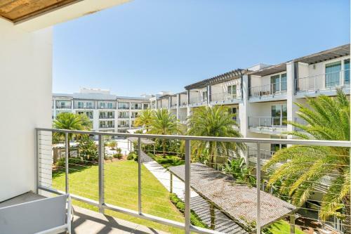 Paradise Palms - The Pointe 336