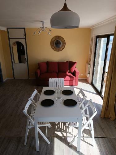 Apartamento Grand Studio Avec Balcon, Bord De Mer Et Box