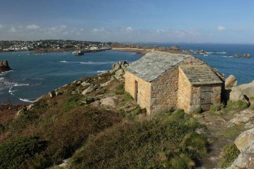 The Cocooning House Seaview In Barnenez