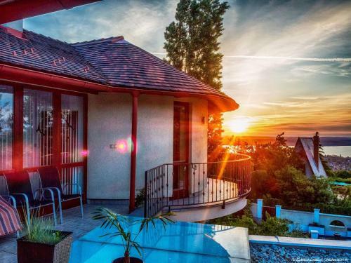 Bed & Breakfast Sz�pkil�t�s Vend�gh�z