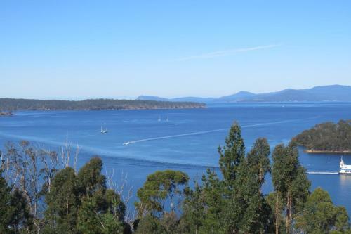 Bruny Vista