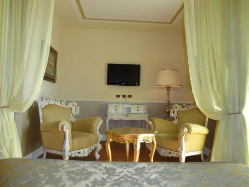Hotel Confine