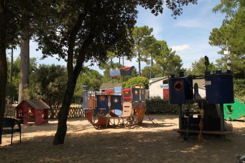 Mobilhome 756 Climatise Le Bois Dormant 4 Etoiles