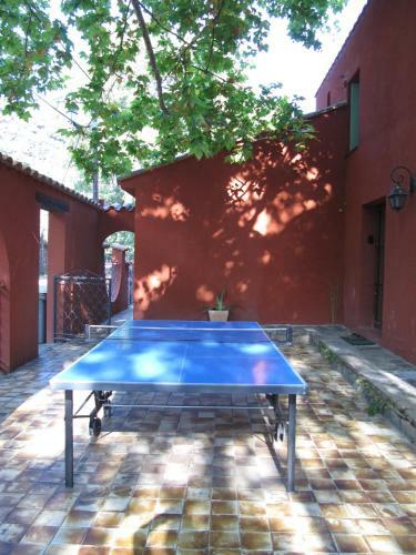 Villa With Natural River Pool, 15 Mins From Beach