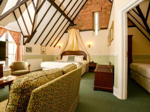Lynford Hall Hotel