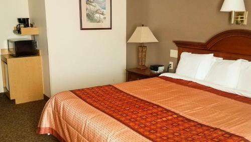 Ivey's Motor Lodge