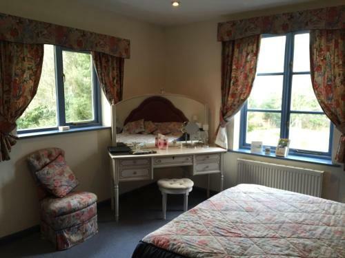 Hostal Kingswood Cottage