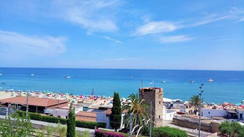 Apartamento Claire Seaview & Beach-apartment